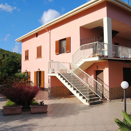 B&B Arenosu25 Альгеро Экстерьер фото